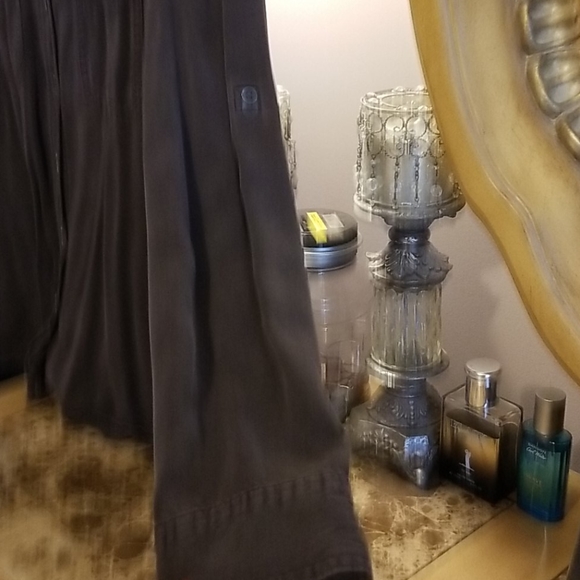 shirt - Picture 4 of 5